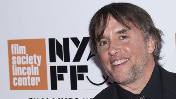  Richard Linklater "itemprop =" contentUrl "/>
</figure>
</article>
<article class=