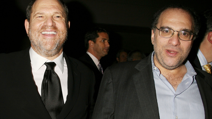 Harvey Weinstein et Bob WeinsteinFox Business "itemprop =" contentUrl "/>
</figure>
</article>
</section>
<p> En 2011, Newsom, défenseur francophone des droits des femmes, a fait le documentaire "Miss Représentation" qui traite du manque de femmes au pouvoir en Amérique et de la vive émotion des médias dans les médias. </p>
<p> La lettre de Newsin dépasse de Weinstein au coeur du problème: la reconnaissance tacite et complice que les hommes les plus puissants de Hollywood tirent parti de leurs positions de pouvoir pour harceler et abuser sexuellement des femmes, puis les faire taire avant de prendre la parole ou de prendre des mesures en justice. </p>
<p> "Que ce soit la fin des« secrets ouverts ». Qu'il n'y ait plus d'attente passive pour que les victimes atteignent un certain nombre avant de faire quelque chose à propos de cette culture du harcèlement sexuel et des agressions. Et que ce soit vraiment la fin de Harvey Weinstein et les Weinstein du monde, peu importe leurs richesses, peu importe leur pouvoir, quel que soit leur privilège », a-t-elle écrit. «Nous avons besoin de plus de personnes au pouvoir – en particulier les hommes au pouvoir – pour briser le code du silence et défendre ce qui est juste et ce qui est juste et contester cette culture du harcèlement sexuel et des agressions contre les femmes» </p>
<p>.</p>
</div>
</pre>
<p>																																																																																																																																																																																																																																																												<a style=