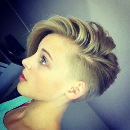 Idée Tendance Coupe & Coiffure Femme 2017/ 2018  modele de coupe de