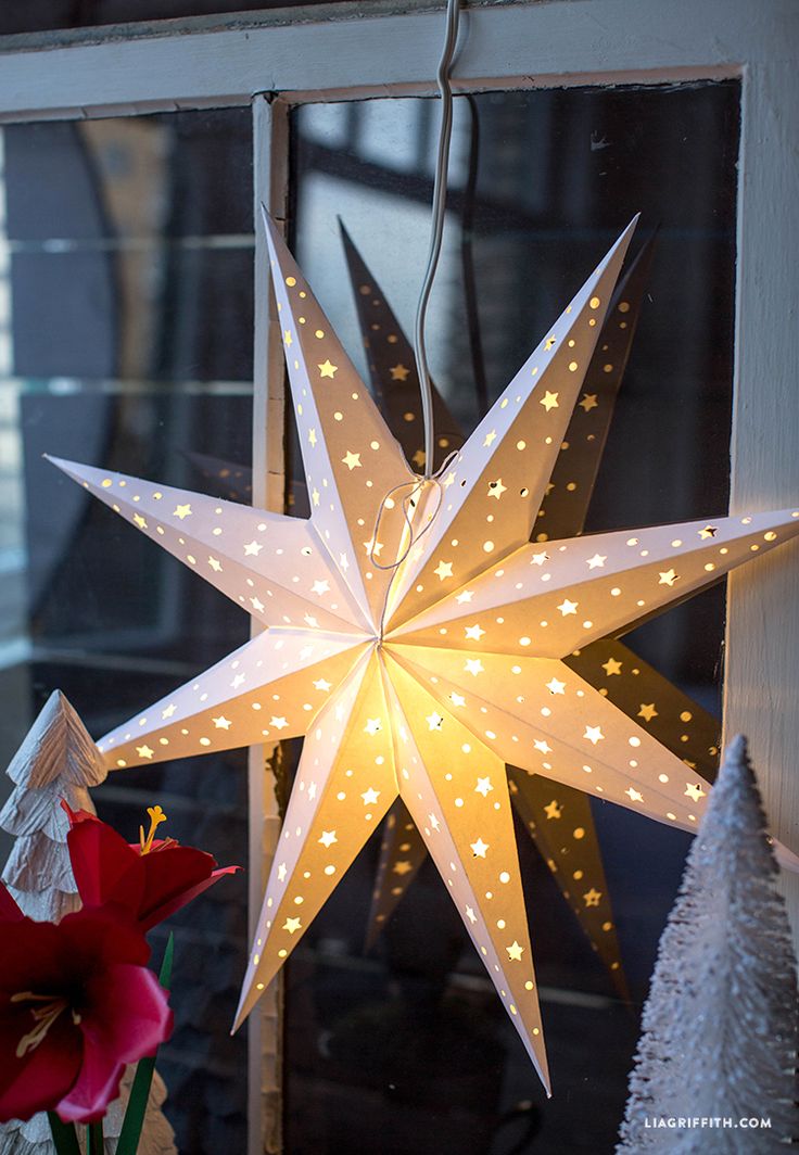 Window Decorations for Christmas  DIY Paper Star Window Decoration